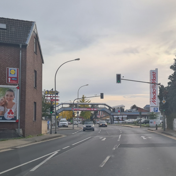 Individuelles Hinweisschilder zur Beschilderung von Verkaufsstellen